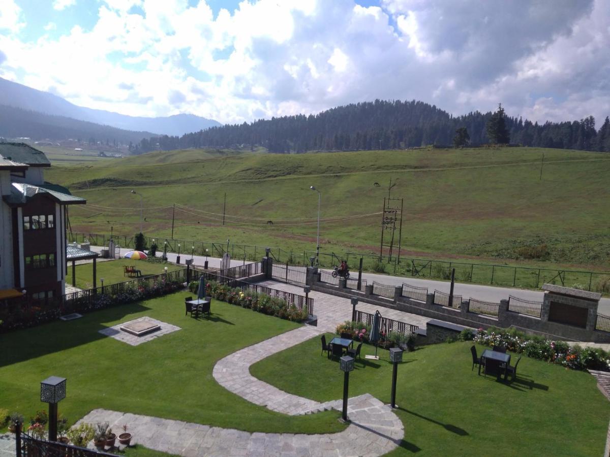 The Vintage Gulmarg Hotel Exterior photo
