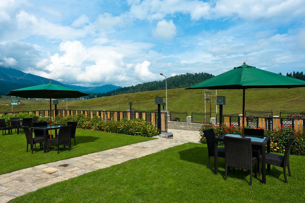 The Vintage Gulmarg Hotel Exterior photo