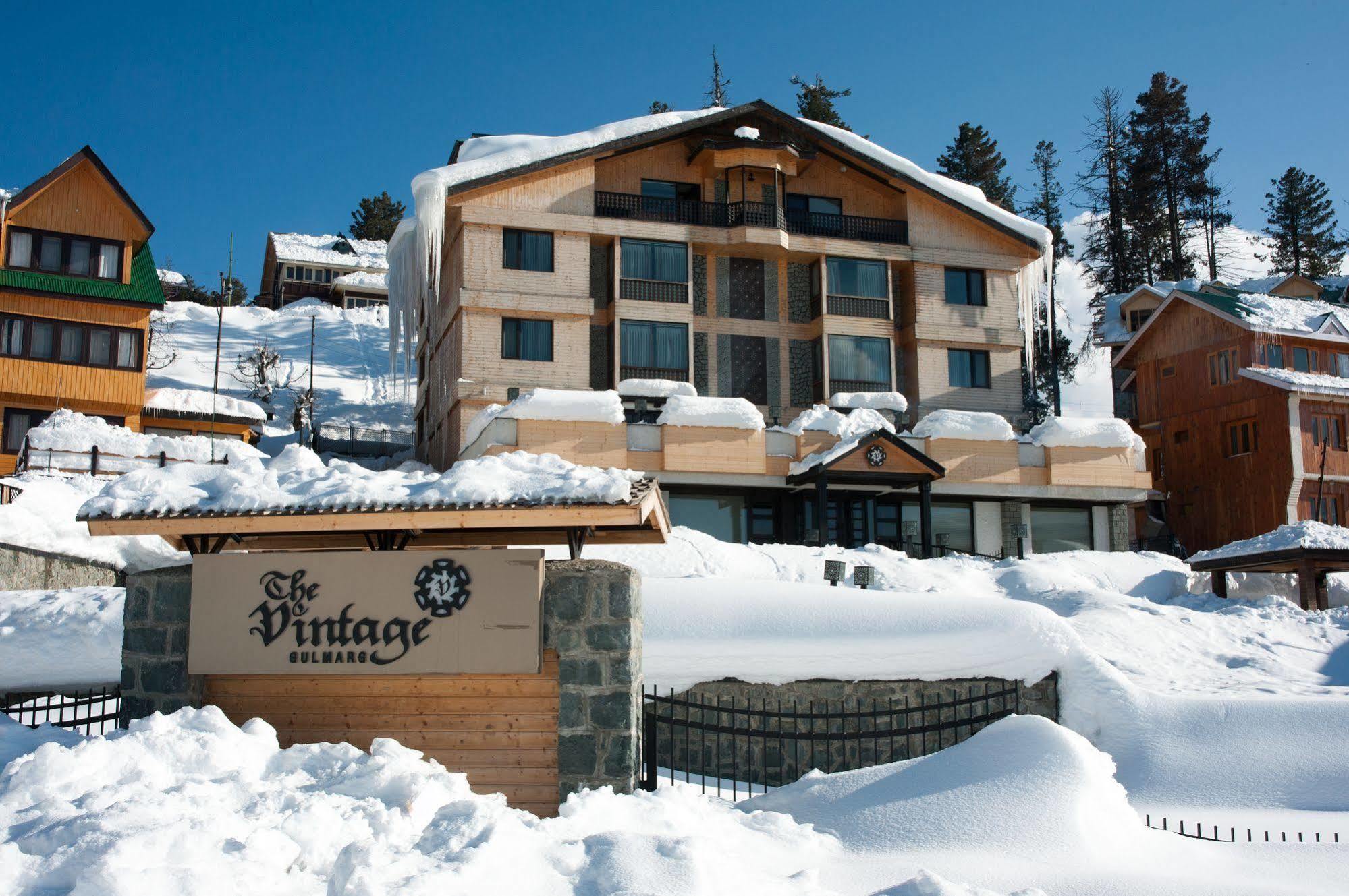 The Vintage Gulmarg Hotel Exterior photo