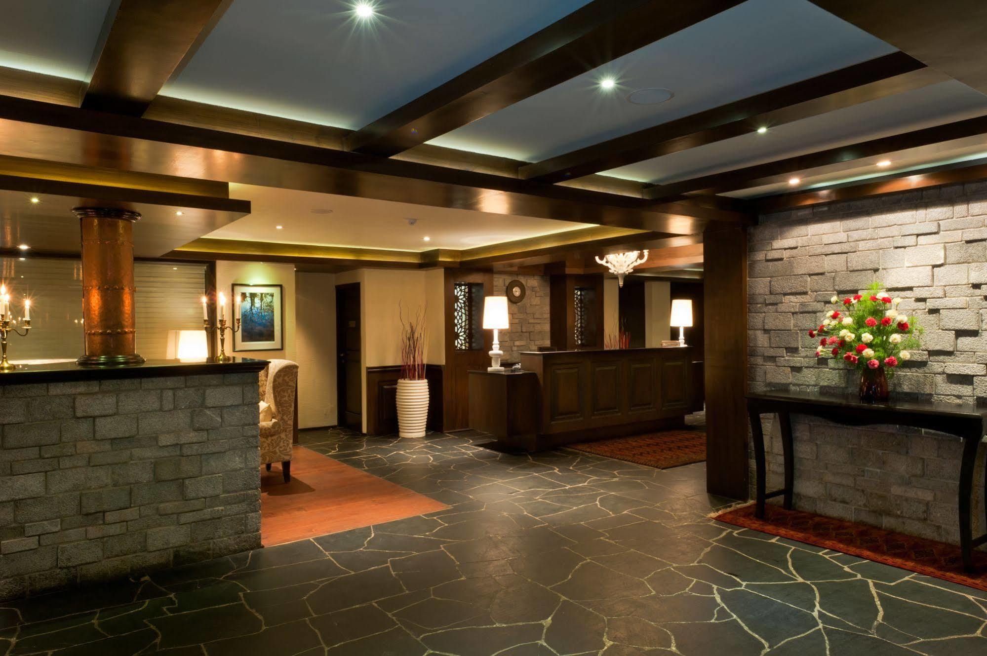 The Vintage Gulmarg Hotel Exterior photo